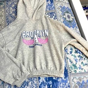 Cropped hoodie